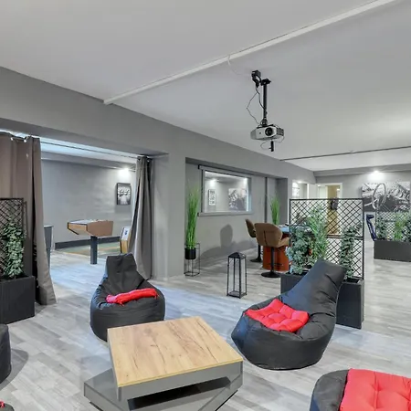 Hébergement de vacances Mit Kegelbahn Bahrdorf