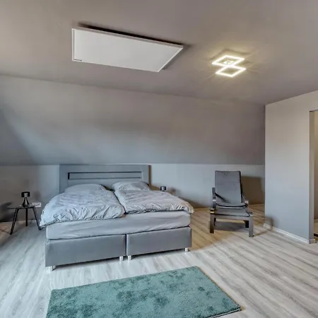 Hébergement de vacances Mit Kegelbahn Bahrdorf